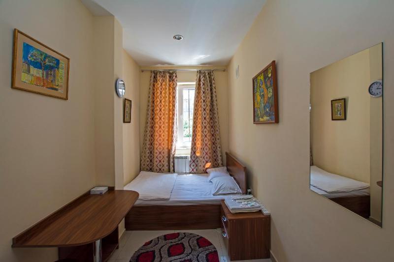 Mini Hotel Erevan Quarto foto
