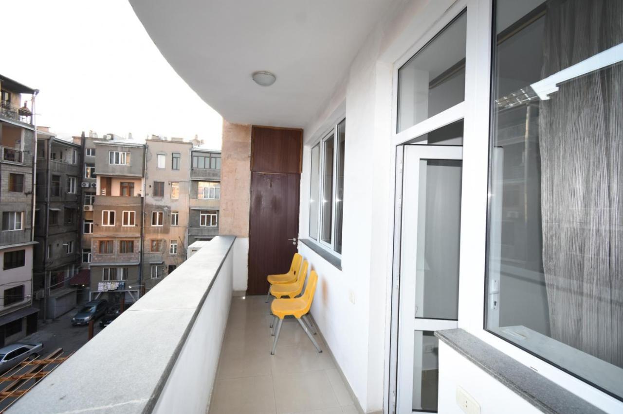 Mini Hotel Erevan Exterior foto